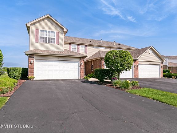 2nd image of 2705 Foxwood Dr