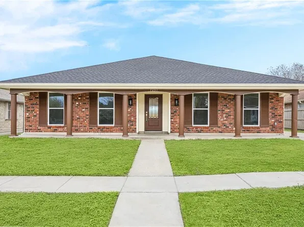 7231 Camberley Dr, New Orleans, LA 70128