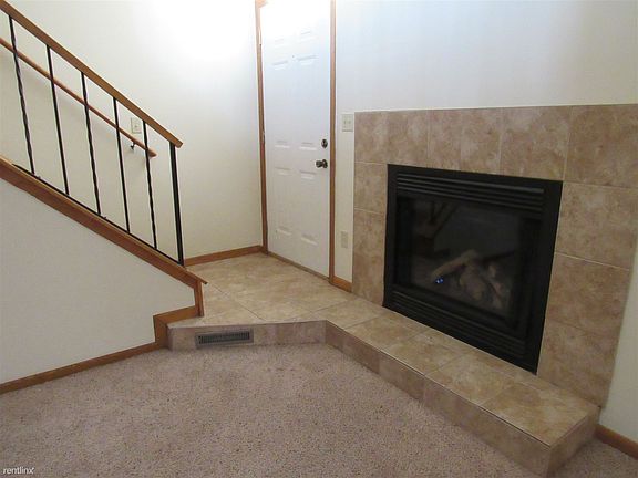 3rd image of 11756 Xeon St NW
