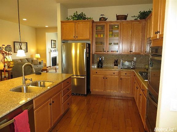 3rd image of 3438 Kennerleigh Pkwy