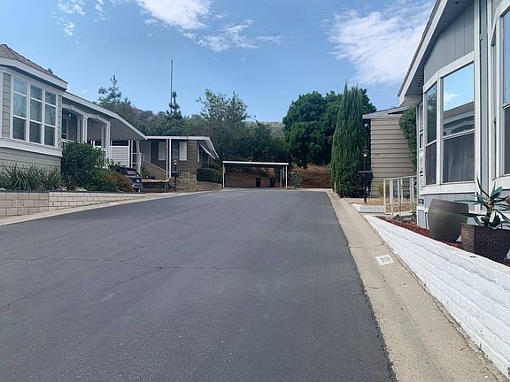 4th image of 901 S 6th St #177