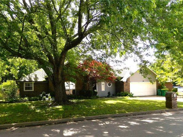 39 N Saint John Pl, Farmington, AR 72730