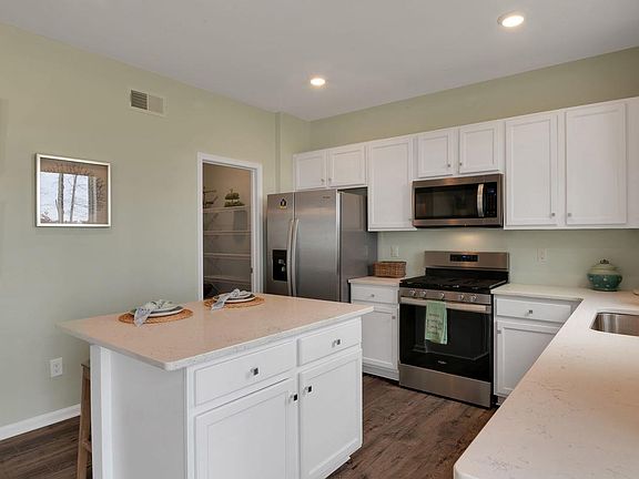 7th image of this home