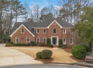 160 Lazy Laurel Chase, Roswell, GA 30076