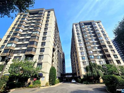 316 Prospect Ave APT 2D, Hackensack, NJ, 07601