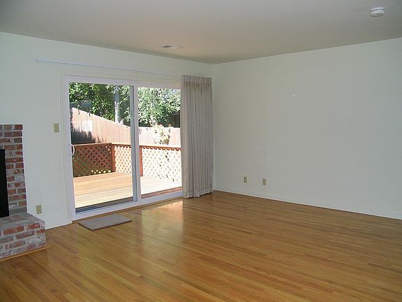 5th image of 838 Ferdinand Ave