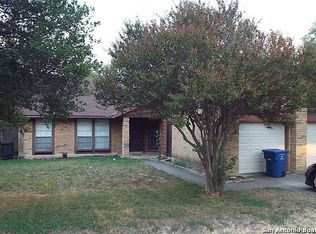 8912 Fall River Dr, San Antonio, TX 78250