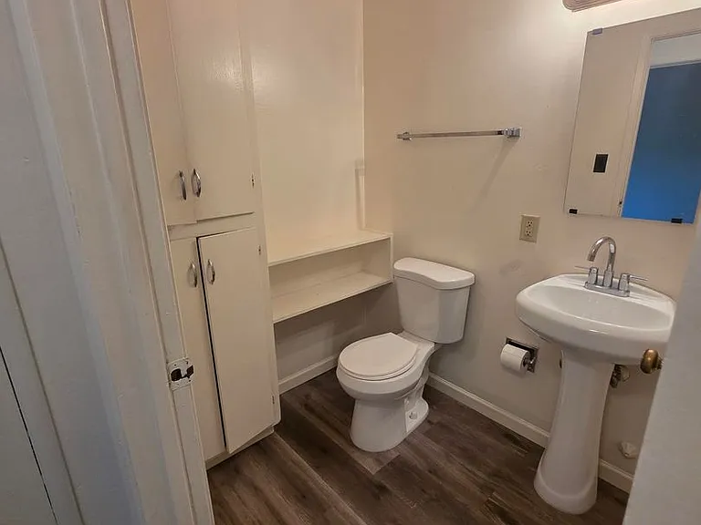 1640 Hearst Ave #F — Photo 10