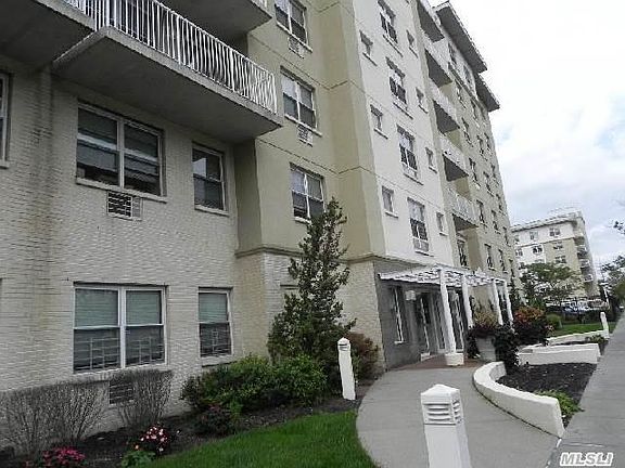 2nd image of 2 21 Beach St