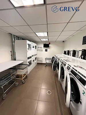 Rented by Global Real Estate Ventures Group LLC | media 14