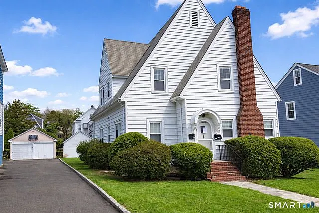 51 Plymouth Rd #2