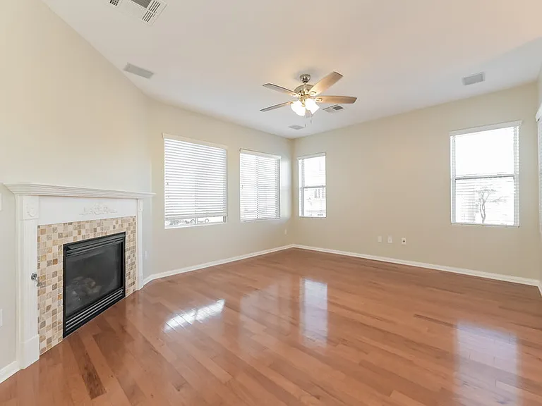 3437 Rock Face Ct — Photo 5