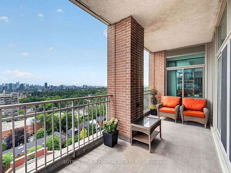 155 Saint Clair Ave W #1801 — Photo 35