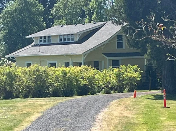 11886 Paradise Alley Rd NE, Silverton, OR 97381