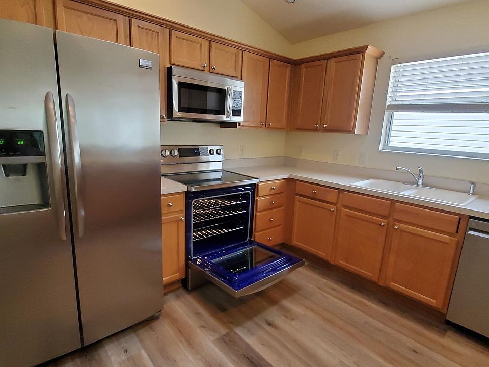 All newer appliances. Granite counter tops. Plantation shutters in all bedrooms