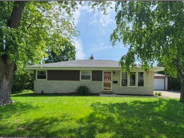 668 Wheelock AVENUE, Hartford, WI 53027