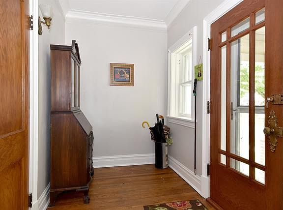 2nd image of 1145 S Euclid Ave