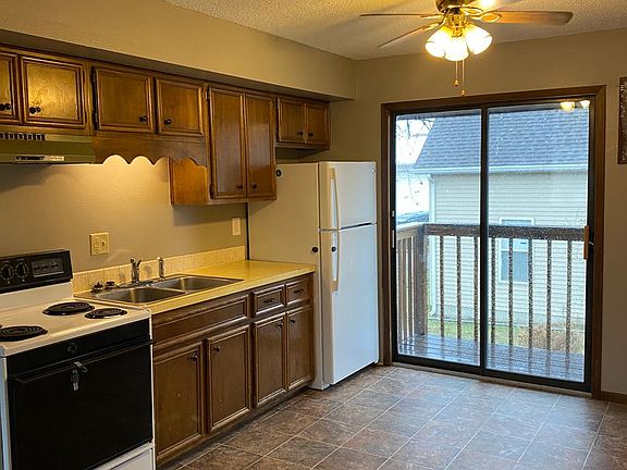 2nd image of 311 S Howard St #1