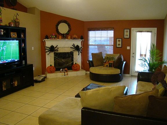 4th image of 2401 Antigua Ct
