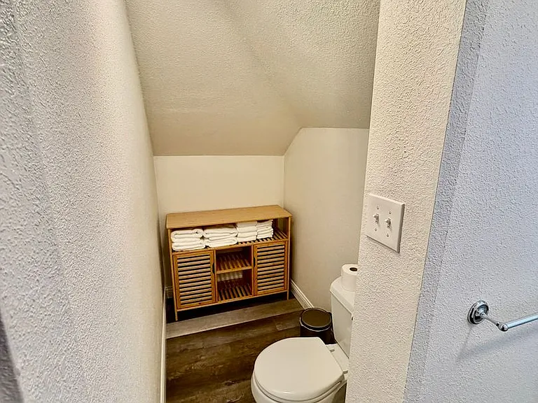 487 Scenic Dr — Photo 15