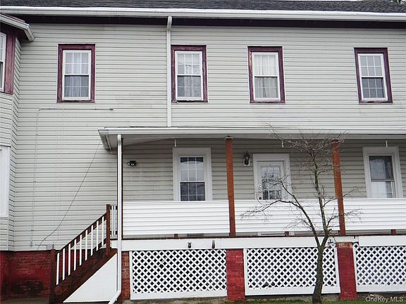 2nd image of 19 Main St APT 4