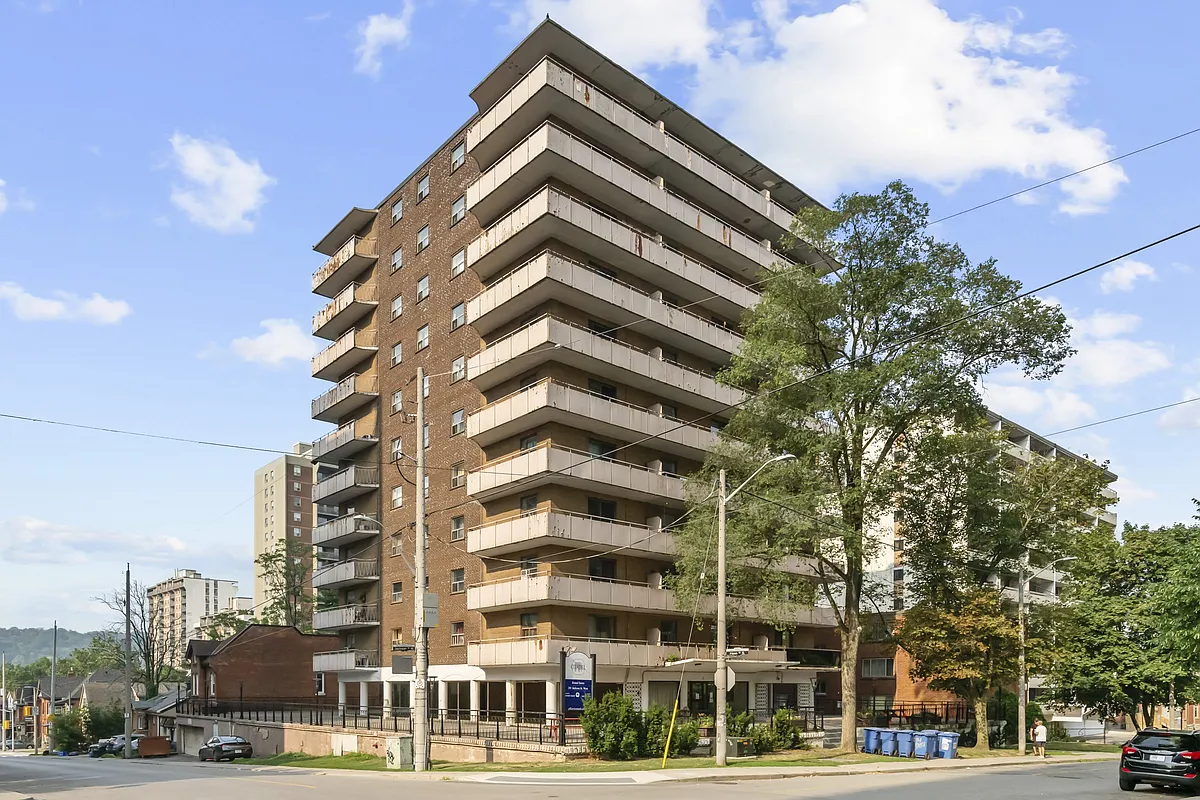 Building Photo - 201 Jackson St W
