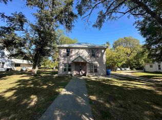 105/107 W Dartmouth St, Vermillion, SD 57069