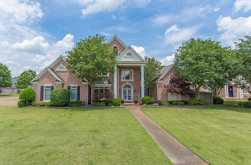 1st image of 9330 Groveway Cv
