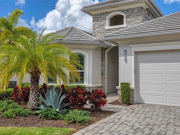 3rd image of 14681 Reserve Ln