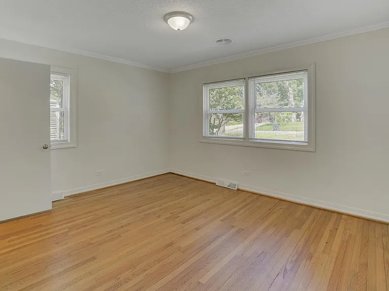 121 Marshdale Ave SW — Photo 25