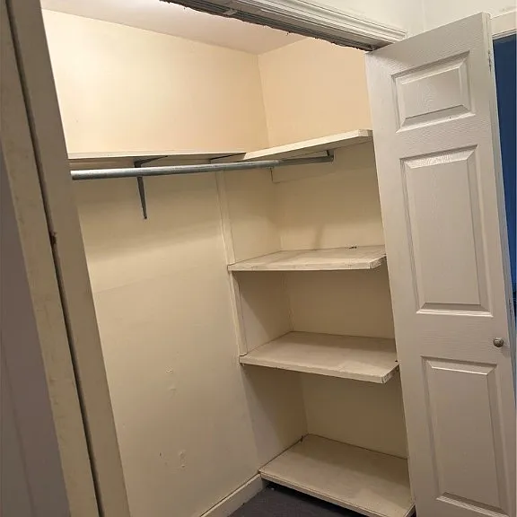 219 E Taylor St #C — Photo 7
