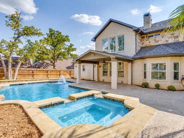 908 Bridle Path, Burleson, TX 76028