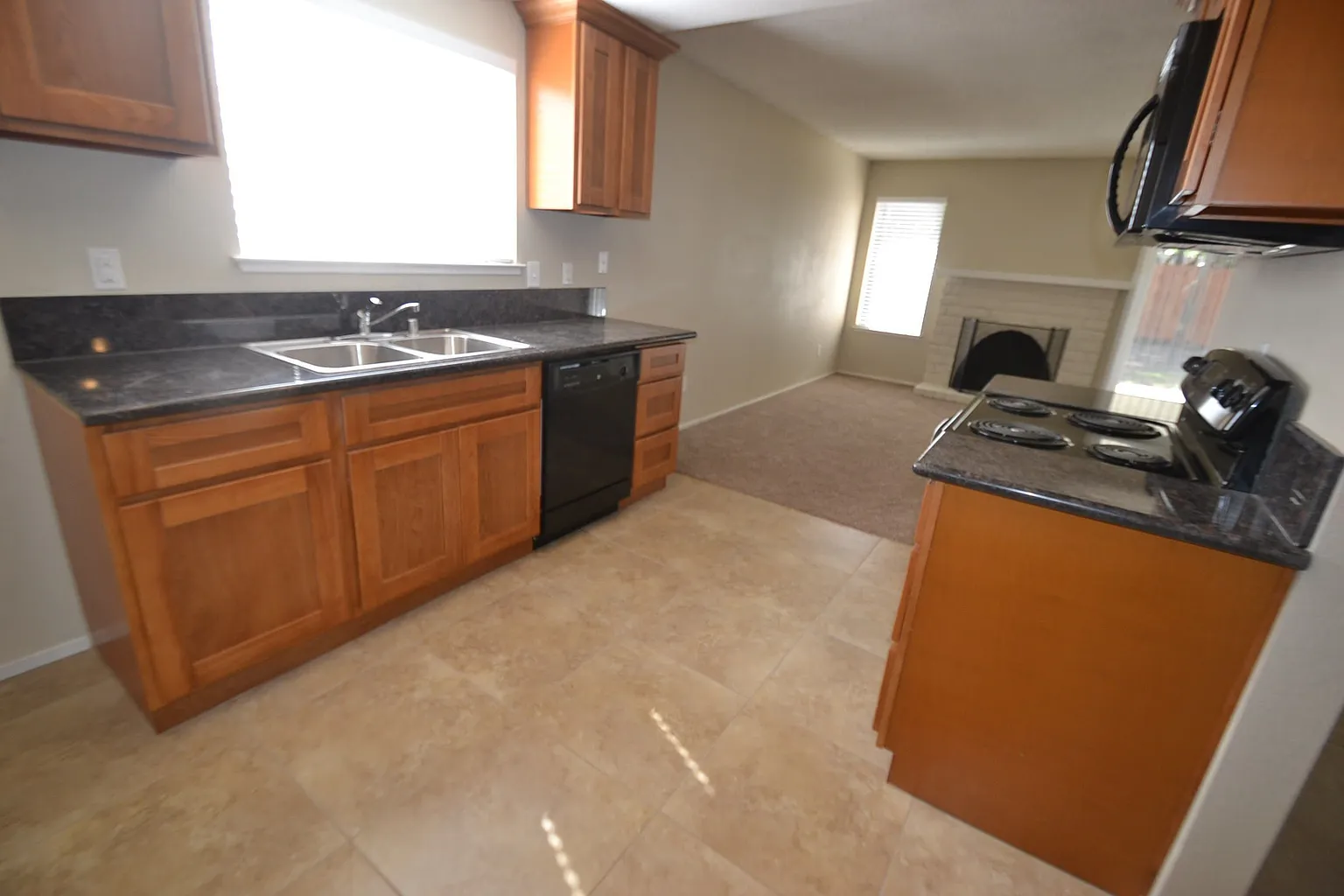 9600 Stardust Way photo 1