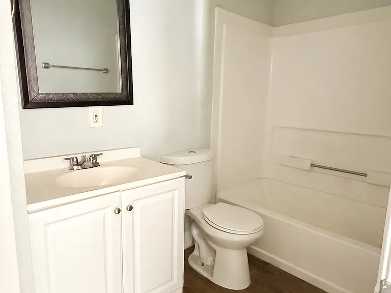 1105 Old South Dr #A — Photo 9