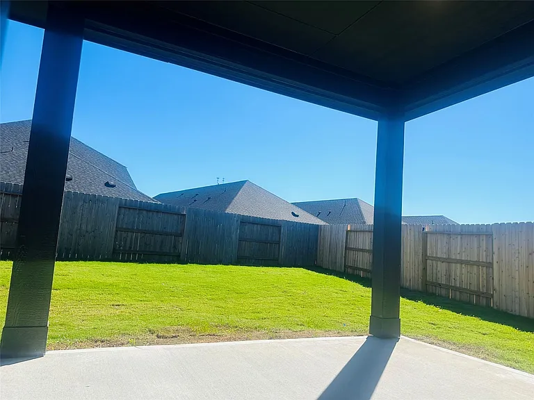 9458 Herons Preserve — Photo 16