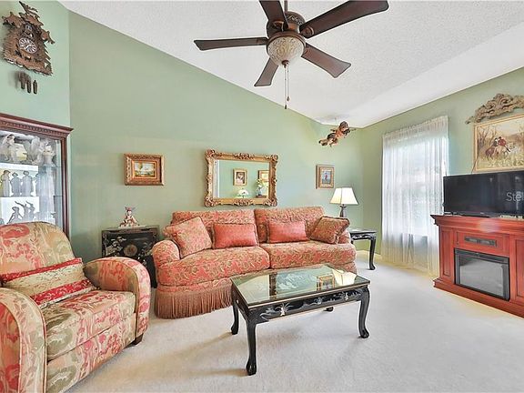 5th image of 950 Lagoon Dr