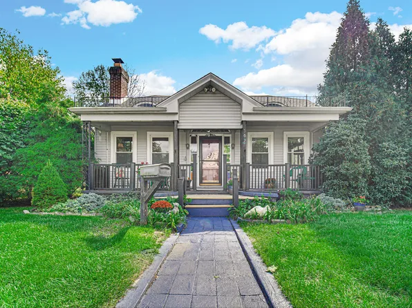 302 Bowser Ave, Chesterton, IN 46304