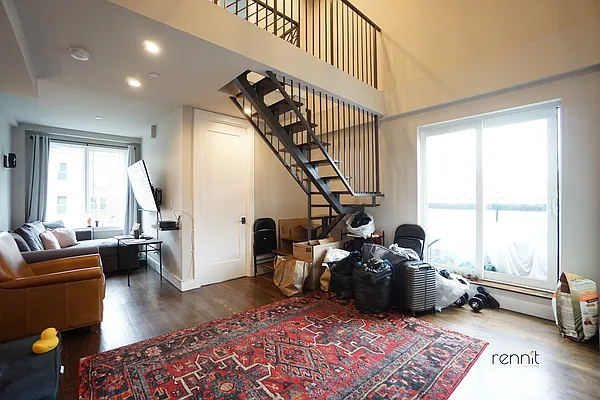 Rented by Rennit Inc. | media 43