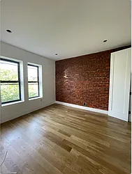 Rented by Safdie Realty Group