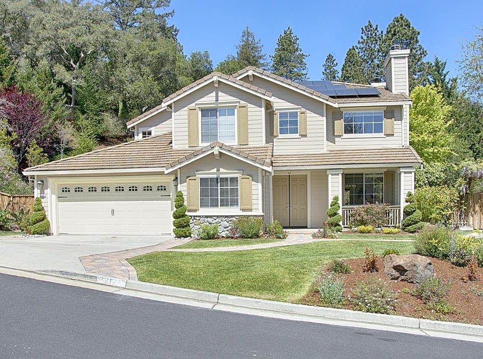 1st image of 212 Silverwood Dr