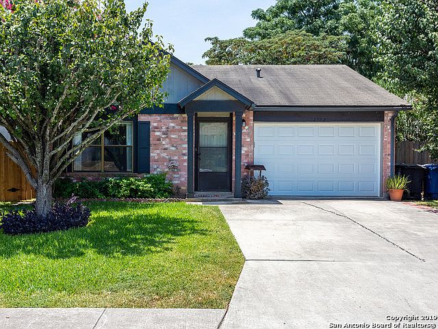 1st image of 15527 Knollmeadow