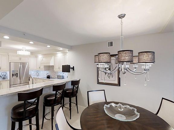 4th image of 3400 Ocean Blvd #12M