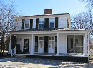 26 Seminary St, Middlebury, VT 05753