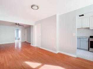 86 Woodhull St, Brooklyn, NY 11231