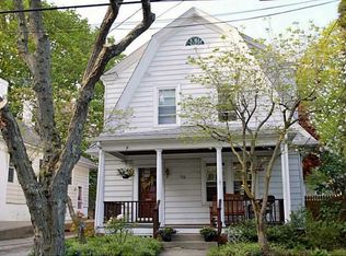 106 Overhill Rd, Providence, RI 02906