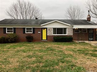 1509 Englewood St SW, Lenoir, NC 28645