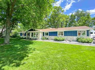 3204 Danbury Dr E, Janesville, WI 53546