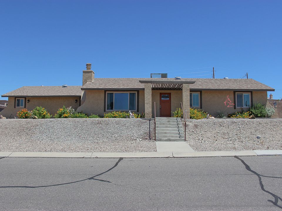 1st image of 2840 Poseidon Dr