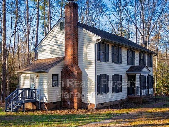 2nd image of 12421 Perrywinkle Rd