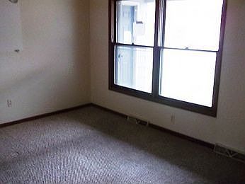 4th image of 1266 Gentian Dr SE